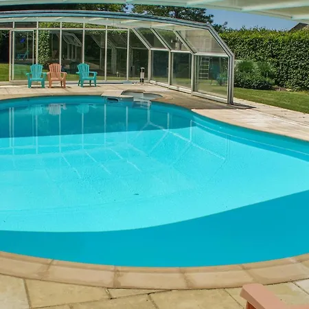 Nice In Sur Layon With Wifi, 2 Bedrooms And Heated Swimming Pool Holiday home *